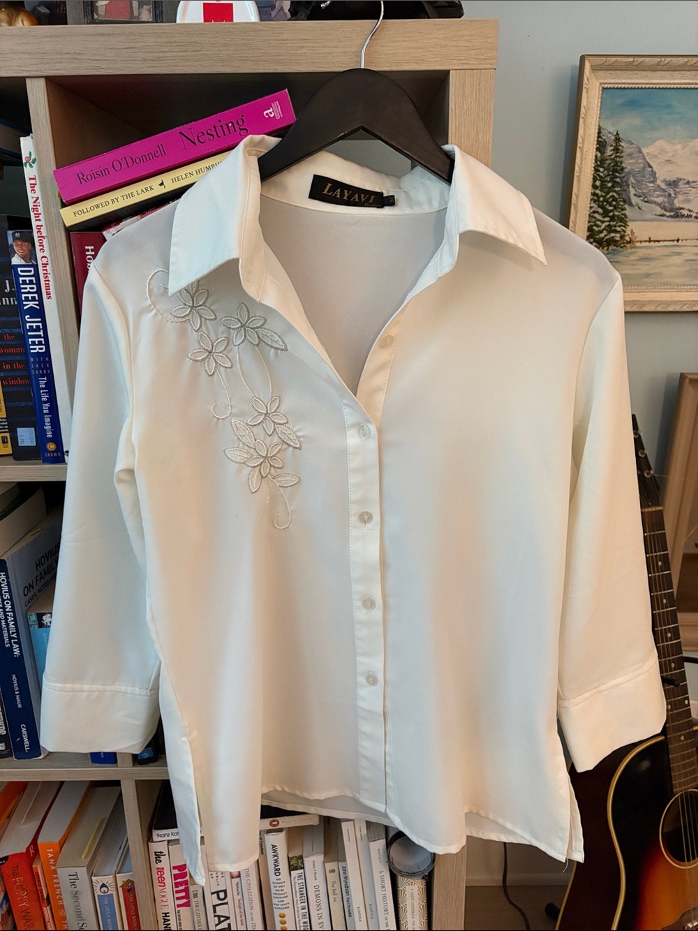Vintage White Floral Applique Button-Front Women's Blouse